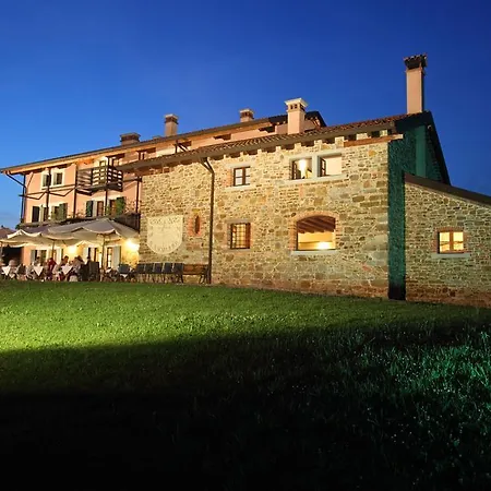 Scacciapensieri مزرعة للإقامة Buttrio