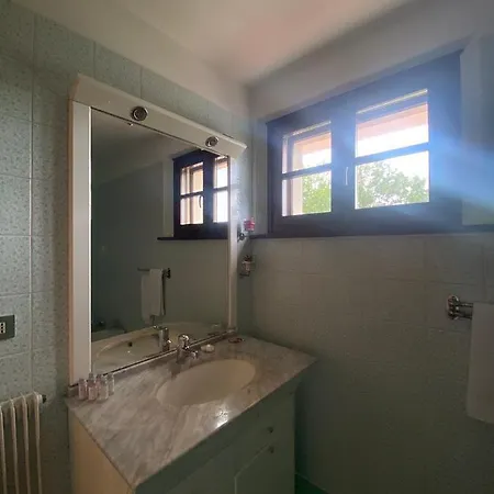 Scacciapensieri مزرعة للإقامة Buttrio